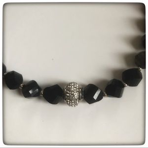 Expression Jewelry - Stone agate necklace with Crystal pendant. Expression Jewelry - Stone agate necklace with Crystal pendant.